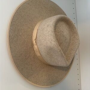 Lack Of Color Neutral Beige